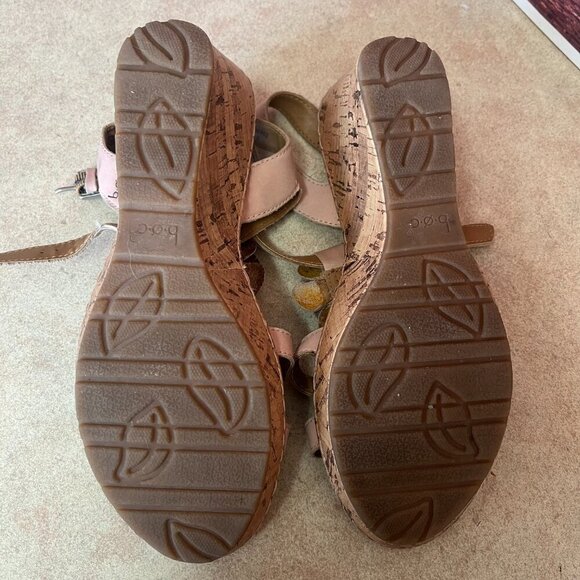 b.o.c. Born Concepts Pale Pink Leather Flower Platform Cork Wedge Espadrilles - Picture 9 of 13